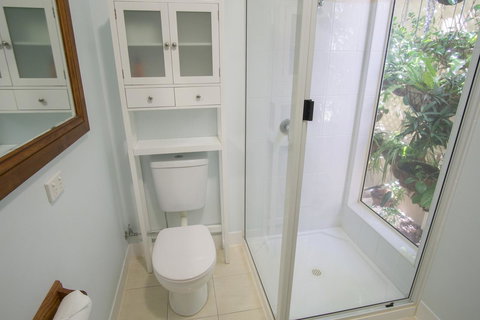 Debbie\'s Place - Accommodation Gladstone 43