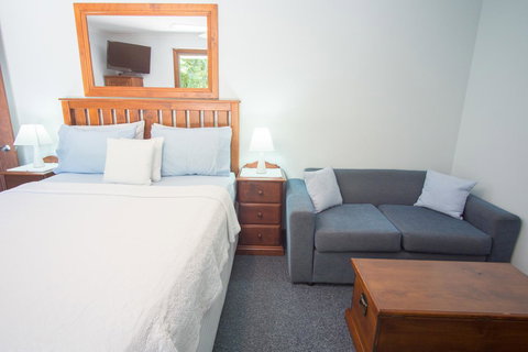 Debbie\'s Place - Accommodation Gladstone 2