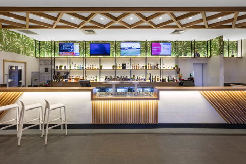 Ramada By Wyndham Marcoola Beach - Accommodation Gladstone 33