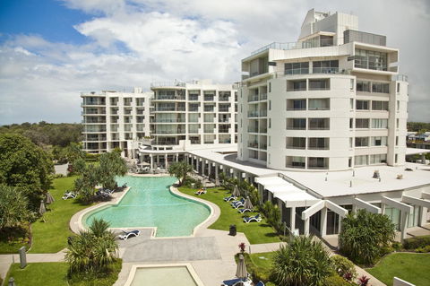 Ramada By Wyndham Marcoola Beach - Accommodation Gladstone 1