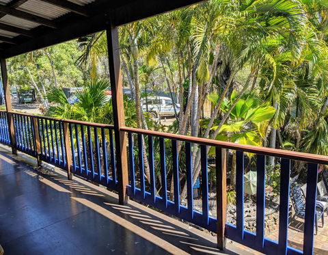 Cool Bananas Backpackers - Accommodation Gladstone 7