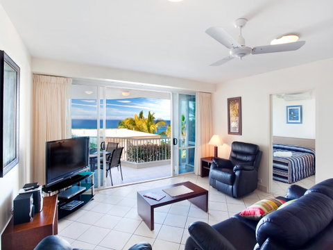 La Mer Sunshine Beachfront - Accommodation Gladstone 10