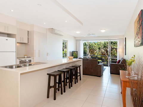 La Mer Sunshine Beachfront - Accommodation Gladstone 7
