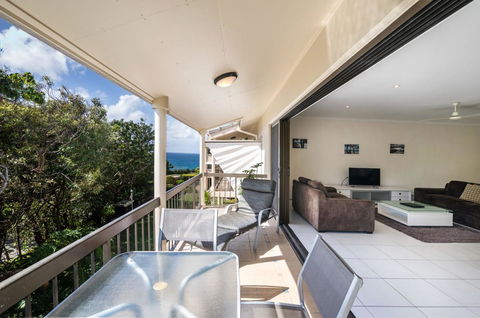 Sunseeker Holiday Apartments - Accommodation Gladstone 0
