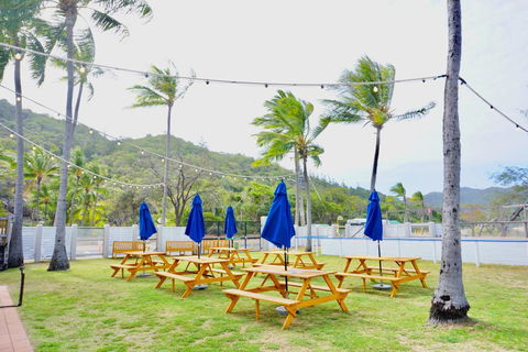 Nomads Magnetic Island - Accommodation Gladstone 10