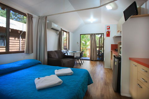 Captain Cook Holiday Village 1770 - Accommodation Gladstone 26