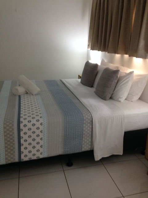 Chez Noosa Resort Motel - Accommodation Gladstone 27