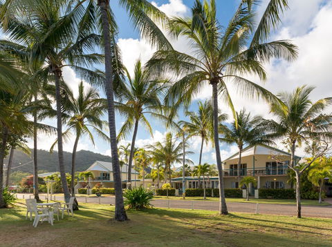 Sails On Horseshoe - Accommodation Gladstone 37