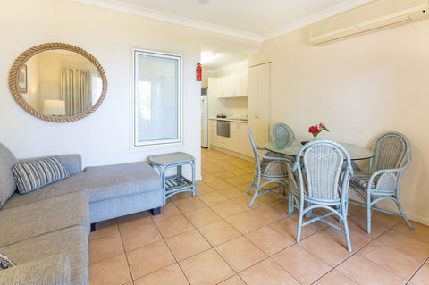 Sails On Horseshoe - Accommodation Gladstone 39