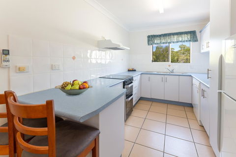 Sails On Horseshoe - Accommodation Gladstone 17