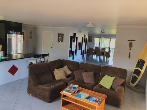 Backpackers At 1770 - Accommodation Gladstone 6