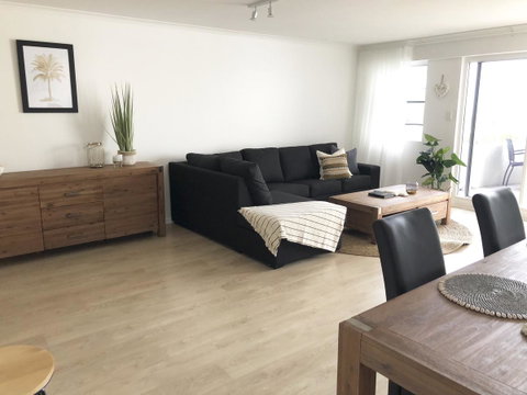 Sunshine Beach Luxe Apartment - Accommodation Gladstone 32