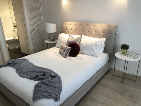 Sunshine Beach Luxe Apartment - Accommodation Gladstone 14