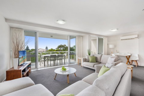 Sunshine Vista - Accommodation Gladstone 4