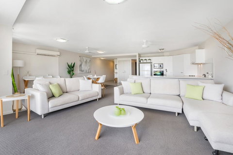 Sunshine Vista - Accommodation Gladstone 3