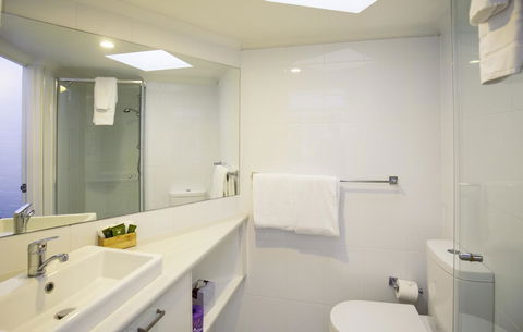 Ocean Breeze Resort - Accommodation Gladstone 9