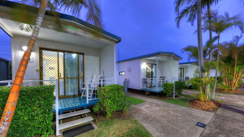Alex Beach Cabins And Tourist Park - Accommodation Gladstone 7