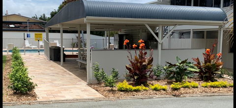 Alex Beach Cabins And Tourist Park - Accommodation Gladstone 4