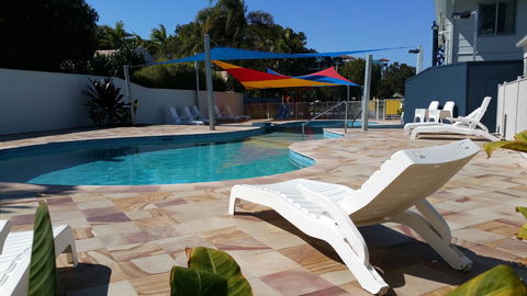 Alex Beach Cabins And Tourist Park - Accommodation Gladstone 17