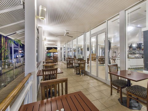 Hotel Grand Chancellor Palm Cove - Accommodation Gladstone 38