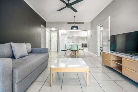 Hotel Grand Chancellor Palm Cove - Accommodation Gladstone 3