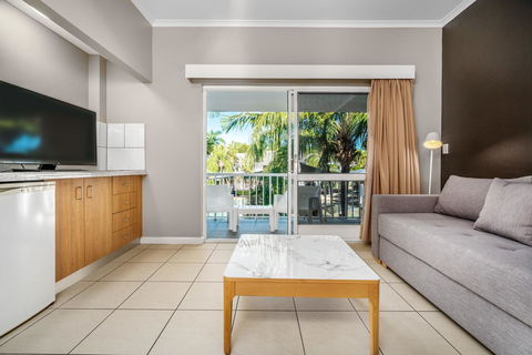 Hotel Grand Chancellor Palm Cove - Accommodation Gladstone 21
