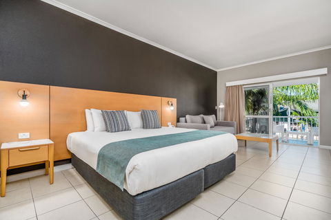 Hotel Grand Chancellor Palm Cove - Accommodation Gladstone 8