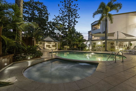 The Lookout Resort Noosa - Accommodation Gladstone 1