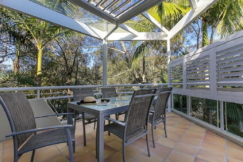 Emerald Noosa - Accommodation Gladstone 16