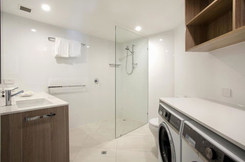 Emerald Noosa - Accommodation Gladstone 22