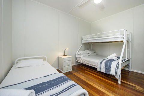 Kooyong Apartment 1 - Accommodation Gladstone 7