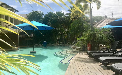 NOMAD - Luxe Apartment - Accommodation Gladstone 33