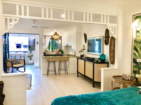 NOMAD - Luxe Apartment - Accommodation Gladstone 41