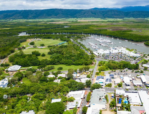 NOMAD - Luxe Apartment - Accommodation Gladstone 19