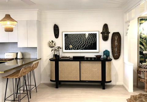 NOMAD - Luxe Apartment - Accommodation Gladstone 26