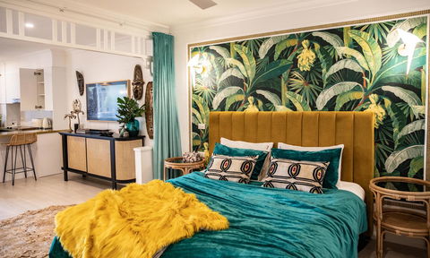 NOMAD - Luxe Apartment - Accommodation Gladstone 9