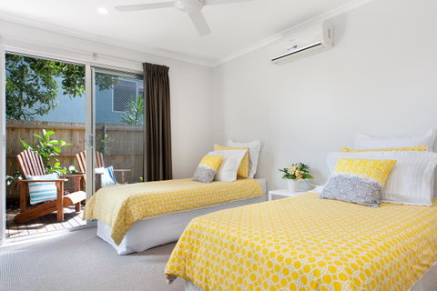 Jolly Roger's Beach House - Accommodation Gladstone 10