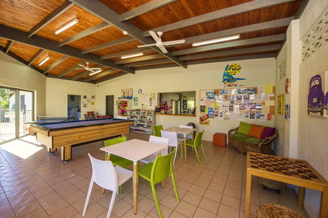 Island Leisure Resort - Accommodation Gladstone 12