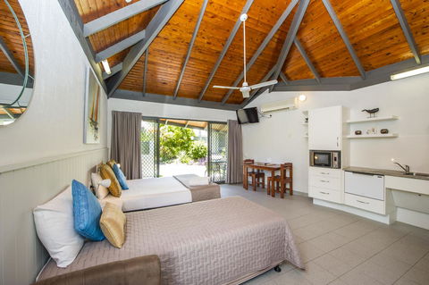 Island Leisure Resort - Accommodation Gladstone 15