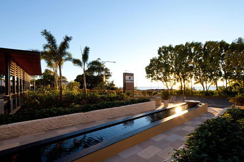 Oaks Redcliffe Mon Komo Suites - Accommodation Gladstone 4