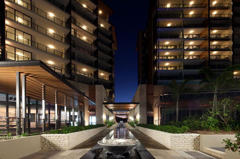 Oaks Redcliffe Mon Komo Suites - Accommodation Gladstone 1
