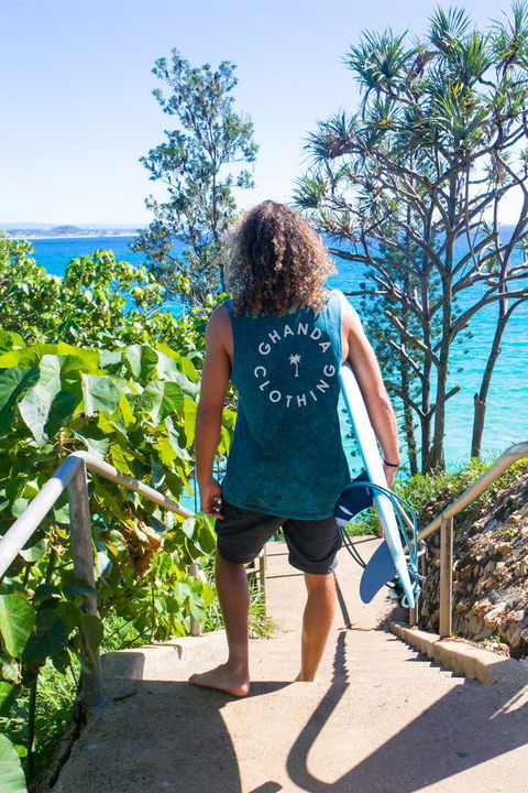 Rainbow Bay Backpackers - Accommodation Gladstone 2