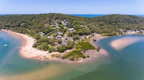 Sunset Cabins 1770 - Accommodation Gladstone 3