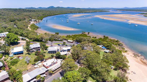 Sunset Cabins 1770 - Accommodation Gladstone 4
