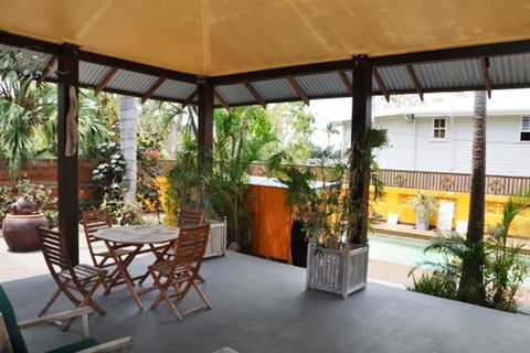 Serenity - Accommodation Gladstone 14