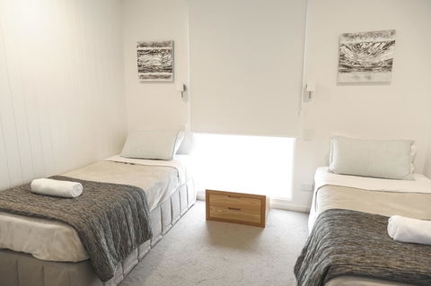 The Hastings Beach Houses - Accommodation Gladstone 20