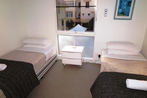 The Hastings Beach Houses - Accommodation Gladstone 39