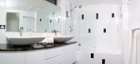 Poinciana 112 - Accommodation Gladstone 15