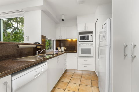 The Cove Noosa - Accommodation Gladstone 17