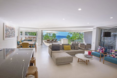 The Cove Noosa - Accommodation Gladstone 31